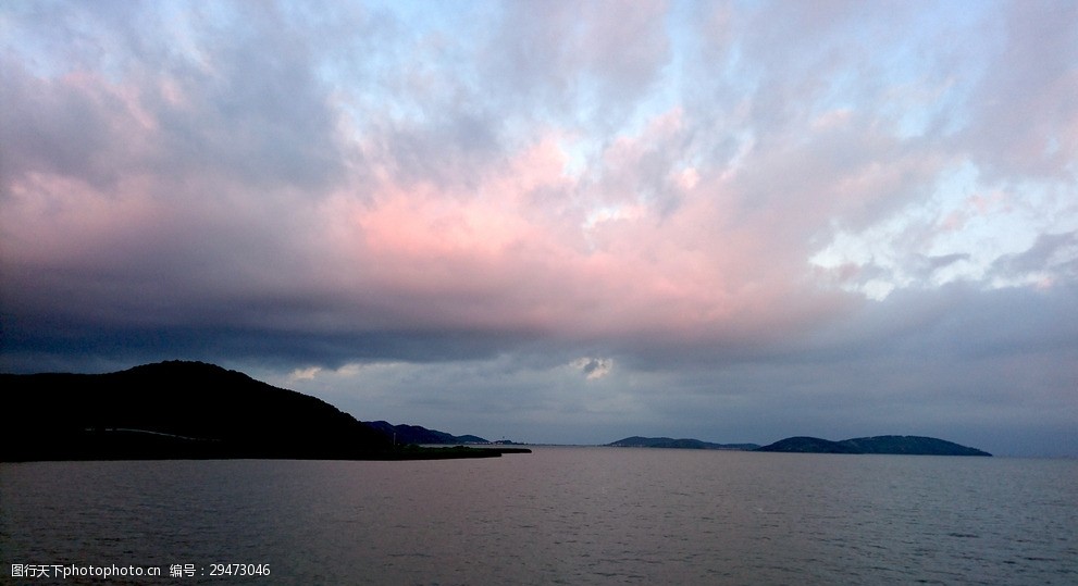 关键词:日暮下的大海风景 大海 美景 天空 日暮 山丘 多娇江山 摄影