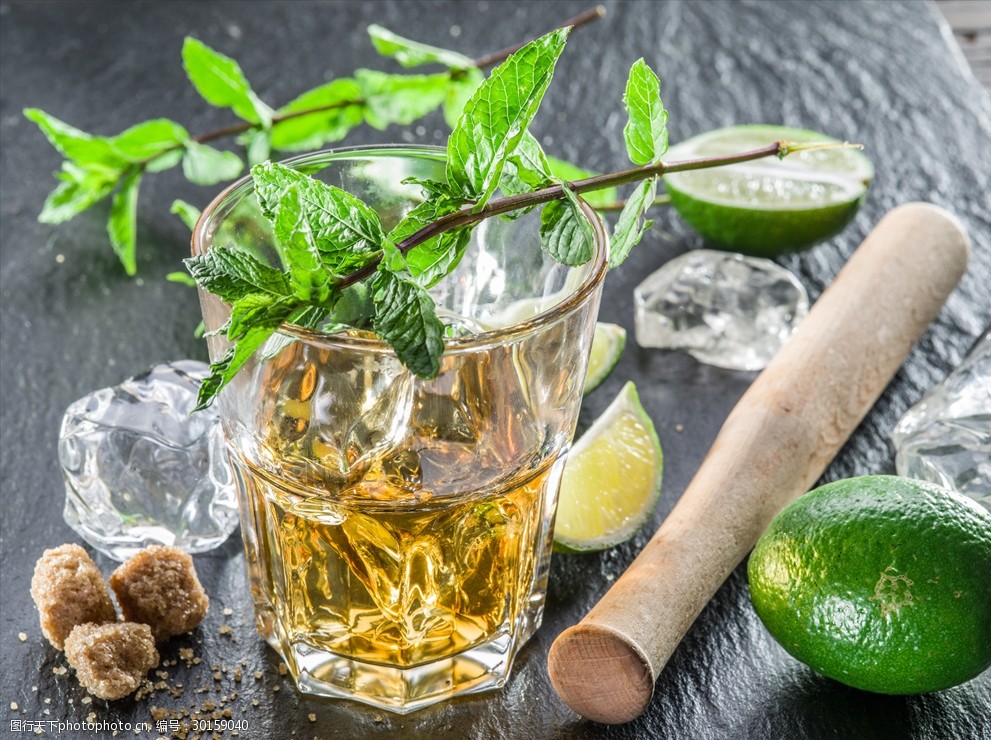 关键词:清新冰柠檬茶 水果 清新 冰块 柠檬 柠檬茶 薄荷 摄影 餐饮