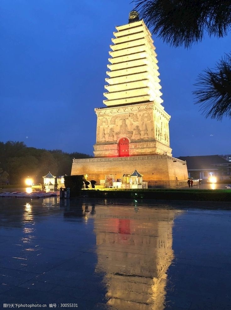 辽宁省朝阳市南塔/千年古塔夜景