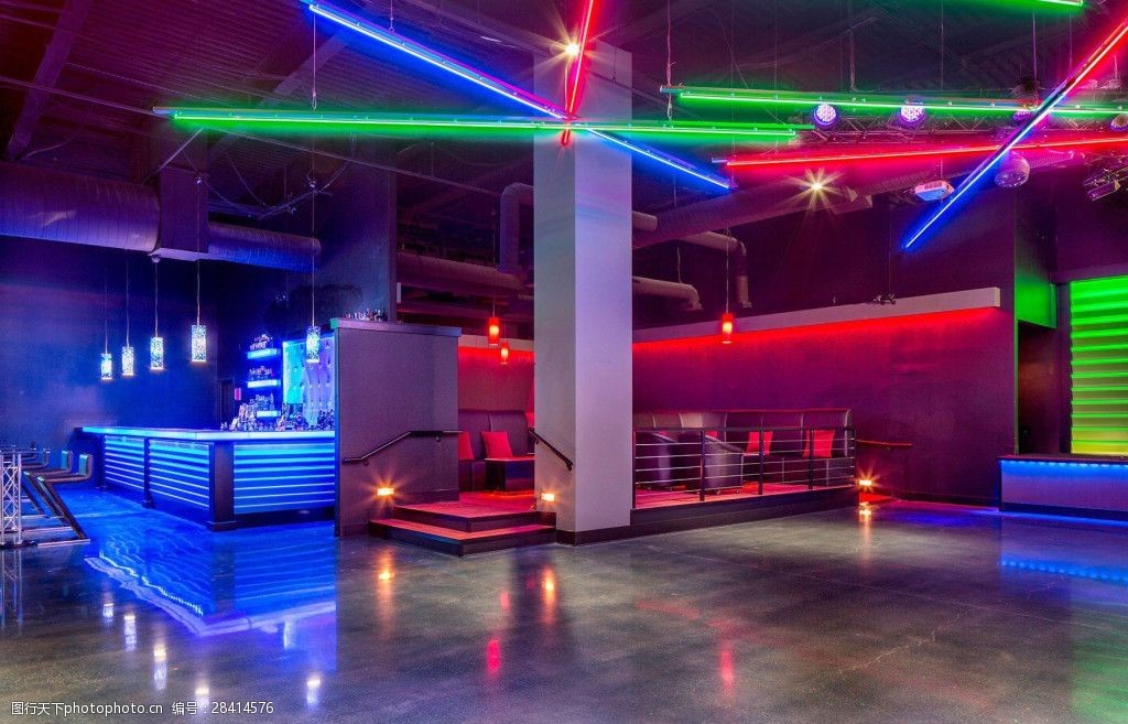 ktv酒吧宽敞舞厅设计装修图
